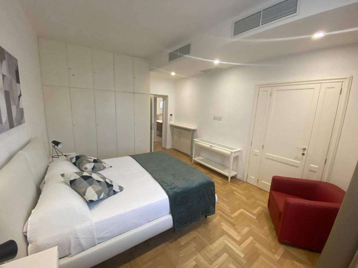 Colosseum Rome Guest House Luil Exterior foto